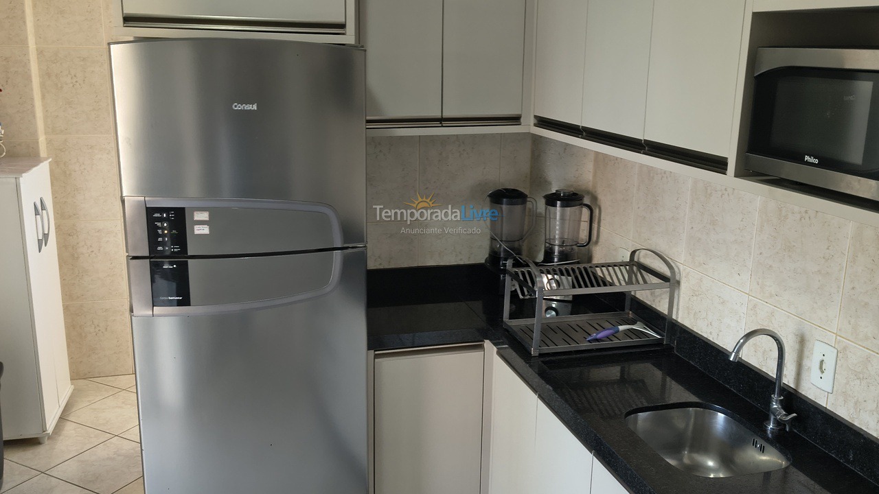 Apartamento para alquiler de vacaciones em Itapema (Meia Praia)