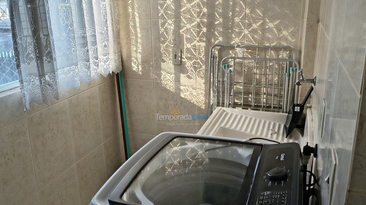 Apartamento para alquiler de vacaciones em Itapema (Meia Praia)