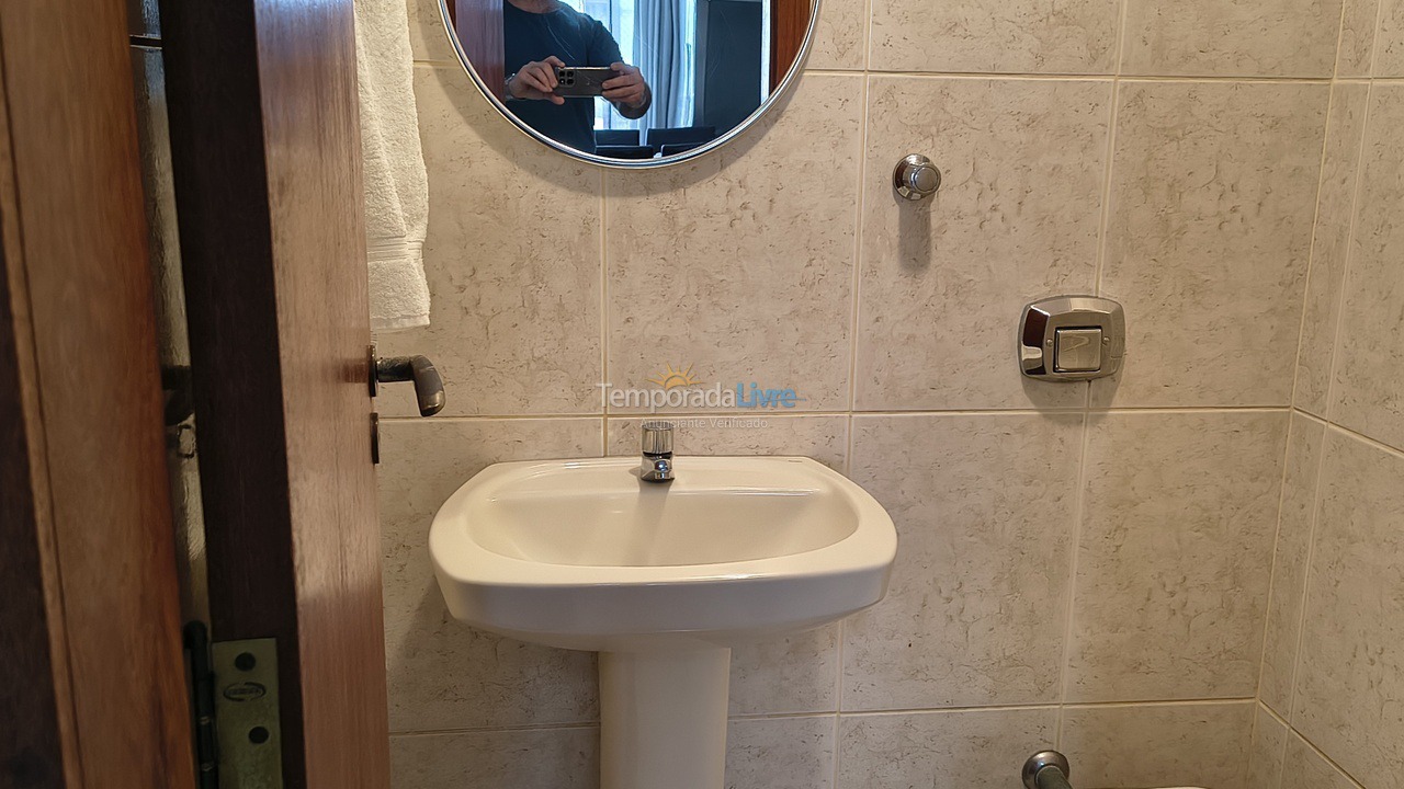 Apartamento para alquiler de vacaciones em Itapema (Meia Praia)