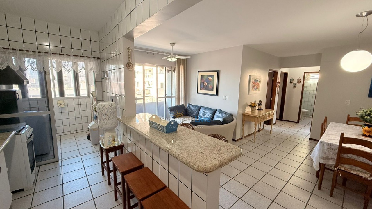 Apartamento para aluguel de temporada em Bombinhas (Praia de Bombas)