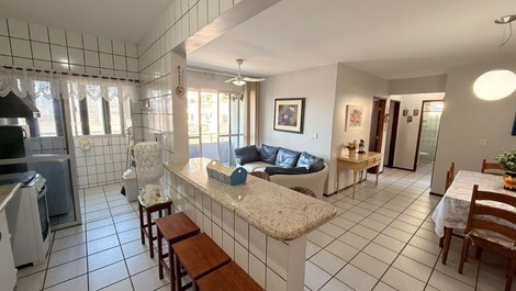 Apartamento à 50m do mar em Bombas