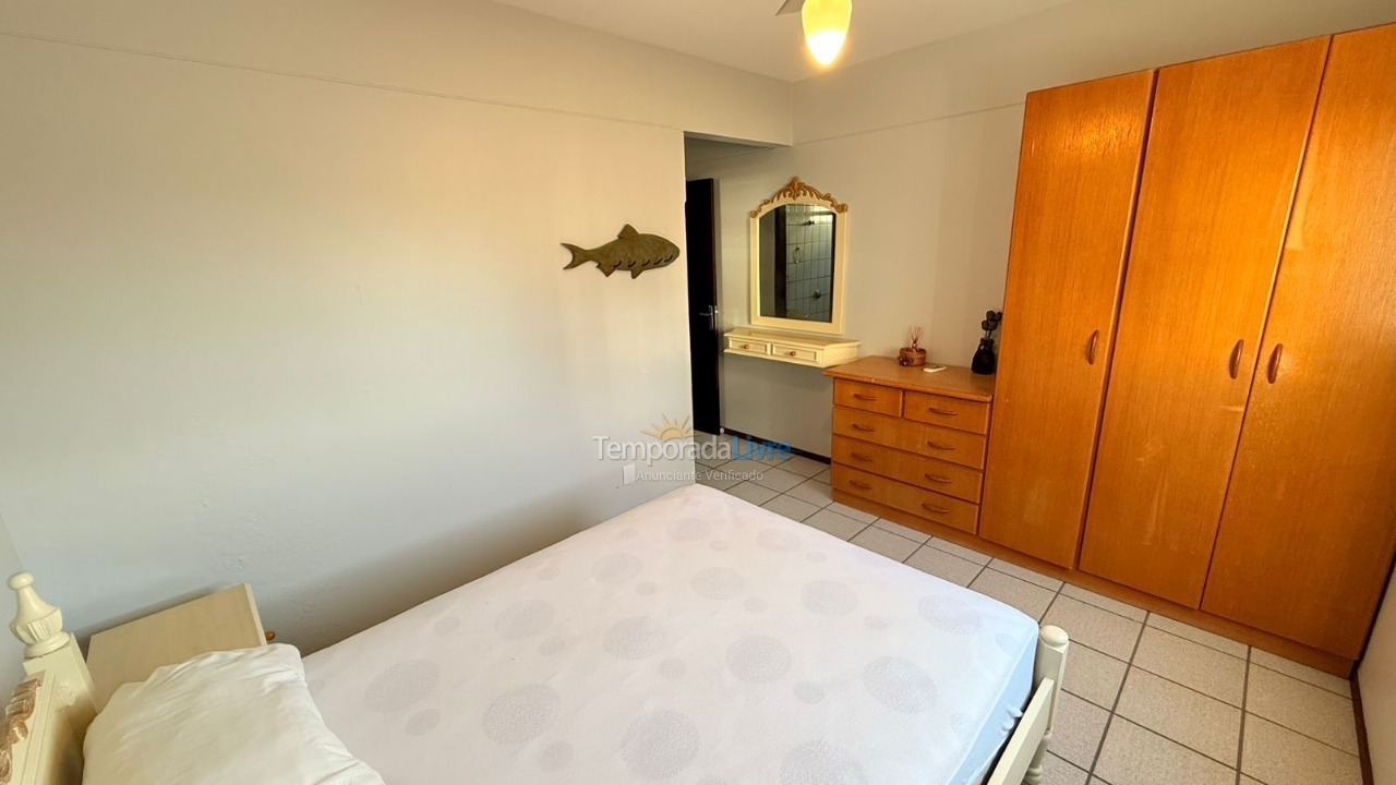 Apartamento para aluguel de temporada em Bombinhas (Praia de Bombas)