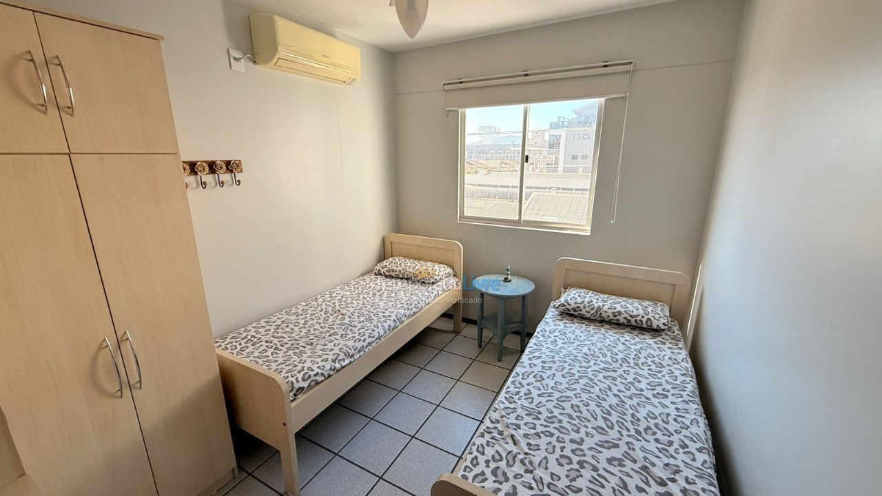 Apartamento para aluguel de temporada em Bombinhas (Praia de Bombas)