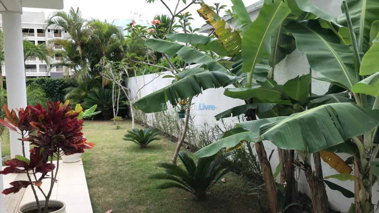House for vacation rental in Florianopolis (Jurerê Internacional)