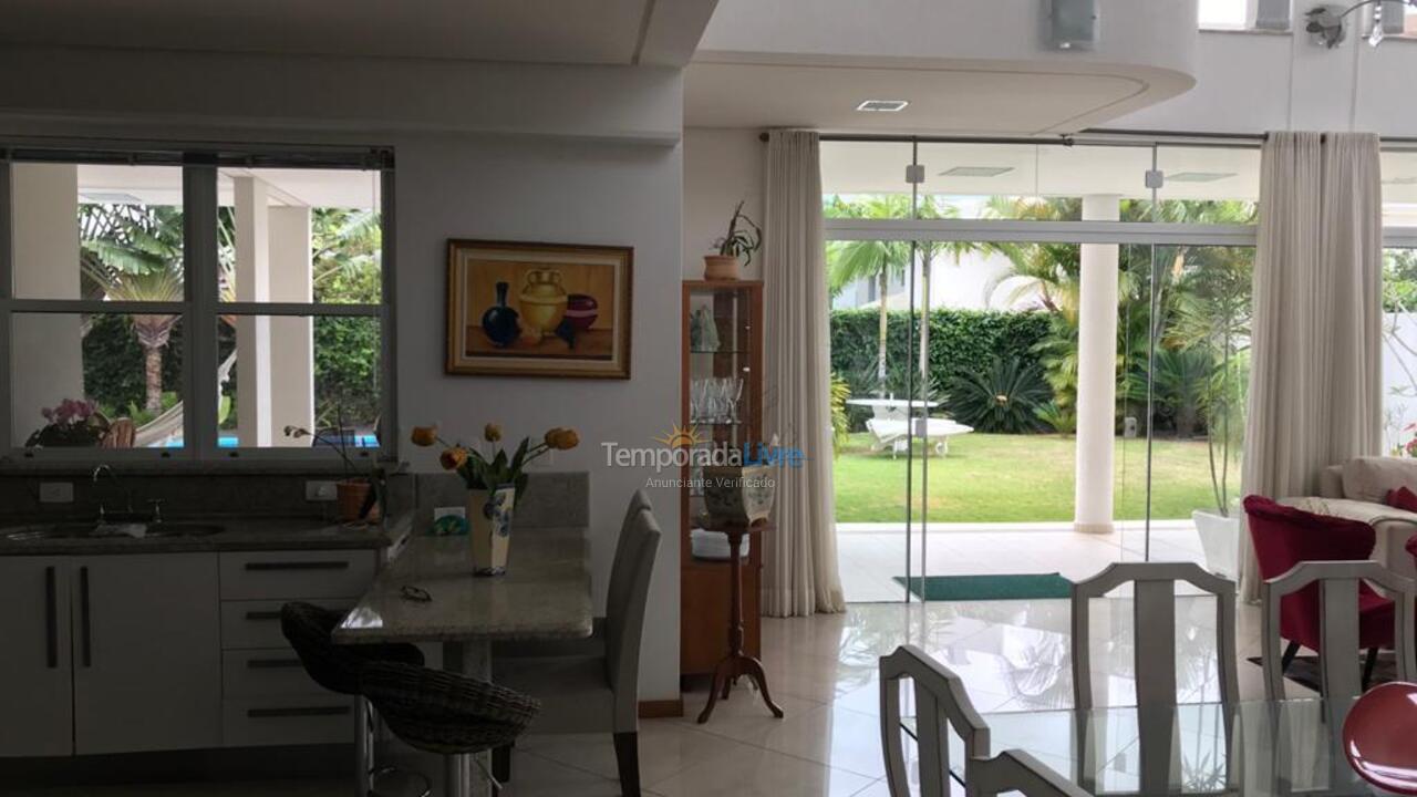 House for vacation rental in Florianopolis (Jurerê Internacional)