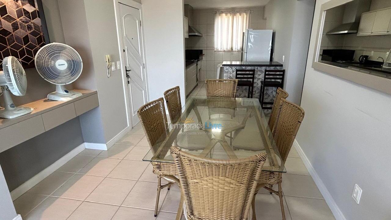 Apartment for vacation rental in Itapema (Centro)