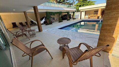 Exclusive beachfront mansion in the Maramar condominium!