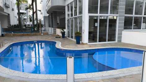 Apartamento 2 Dormitórios em Canasvieiras