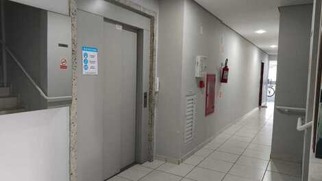 Apartamento 2 Dormitórios em Canasvieiras