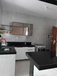 Praia do Morro apto 3 quartos a 1 minuto do mar