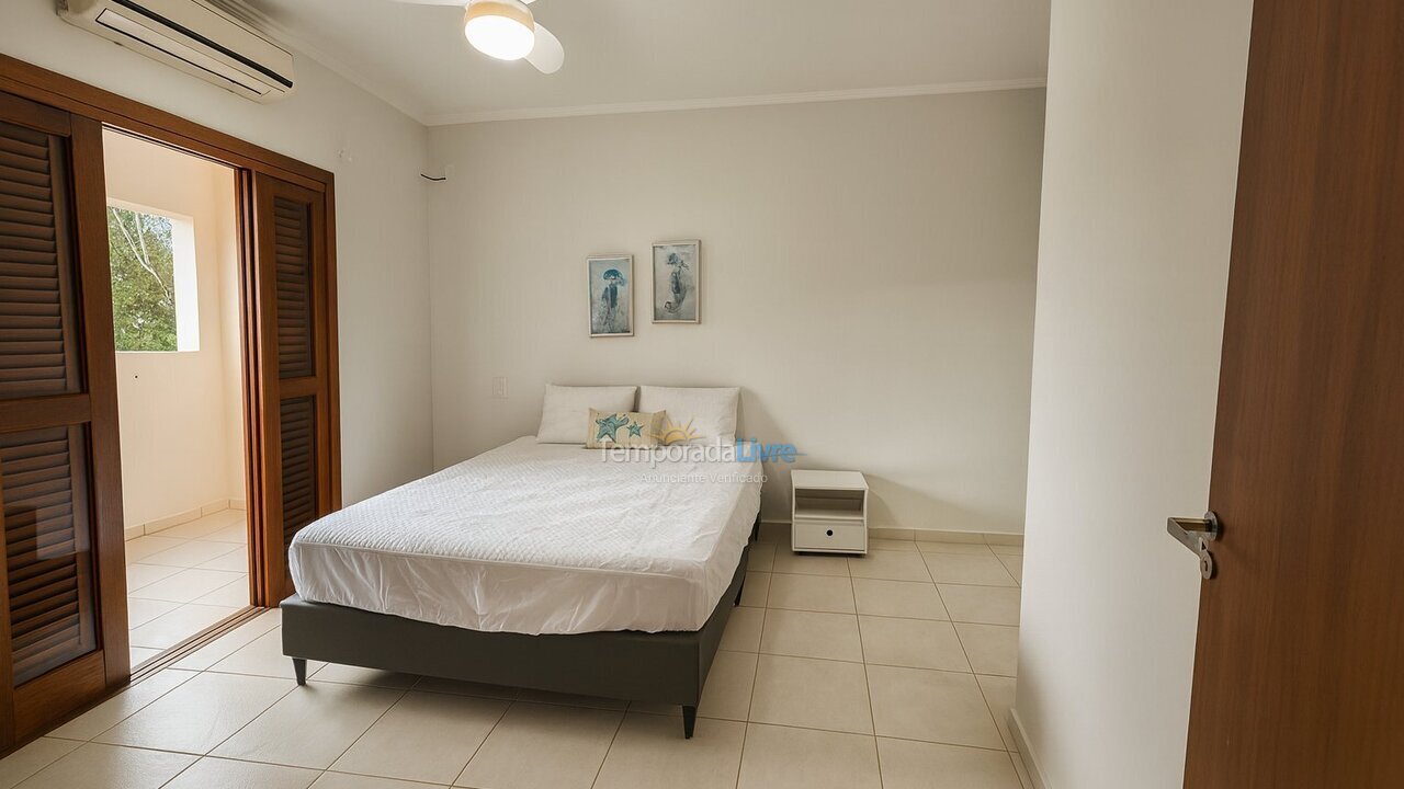 Casa para alquiler de vacaciones em São Sebastião (Praia da Boracéia)