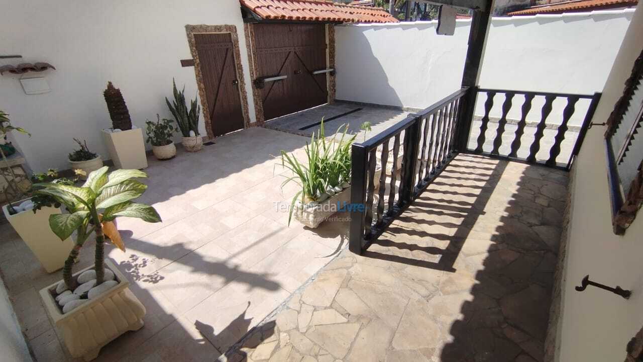 Casa para aluguel de temporada em Arraial do Cabo (Praia dos Anjos)