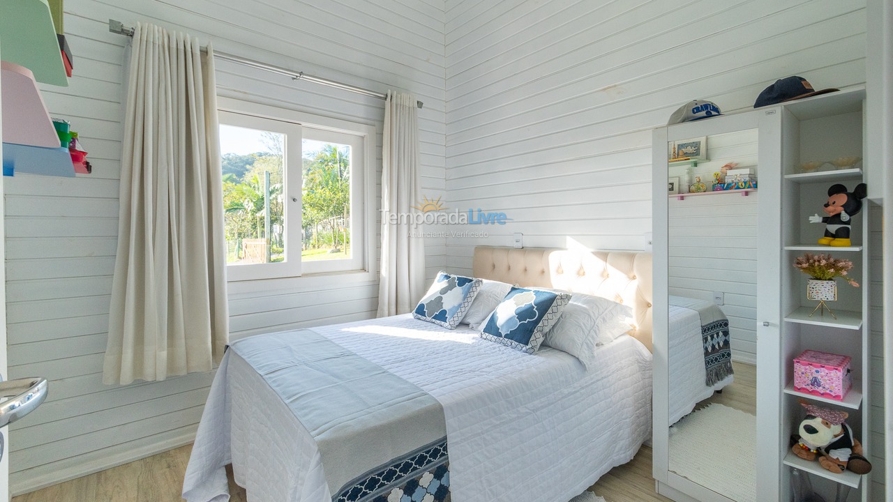 House for vacation rental in Balneário Piçarras (Balneário Piçarras)