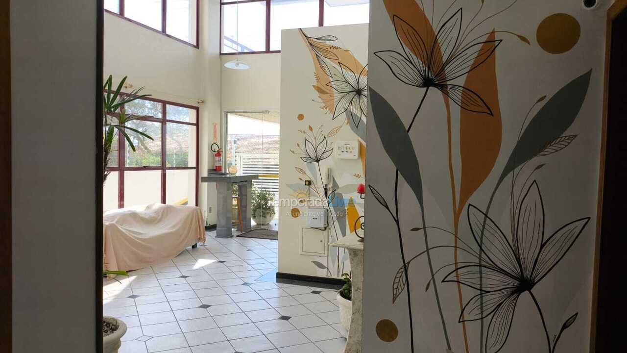 Apartamento para aluguel de temporada em Florianopolis (Canasvieiras)