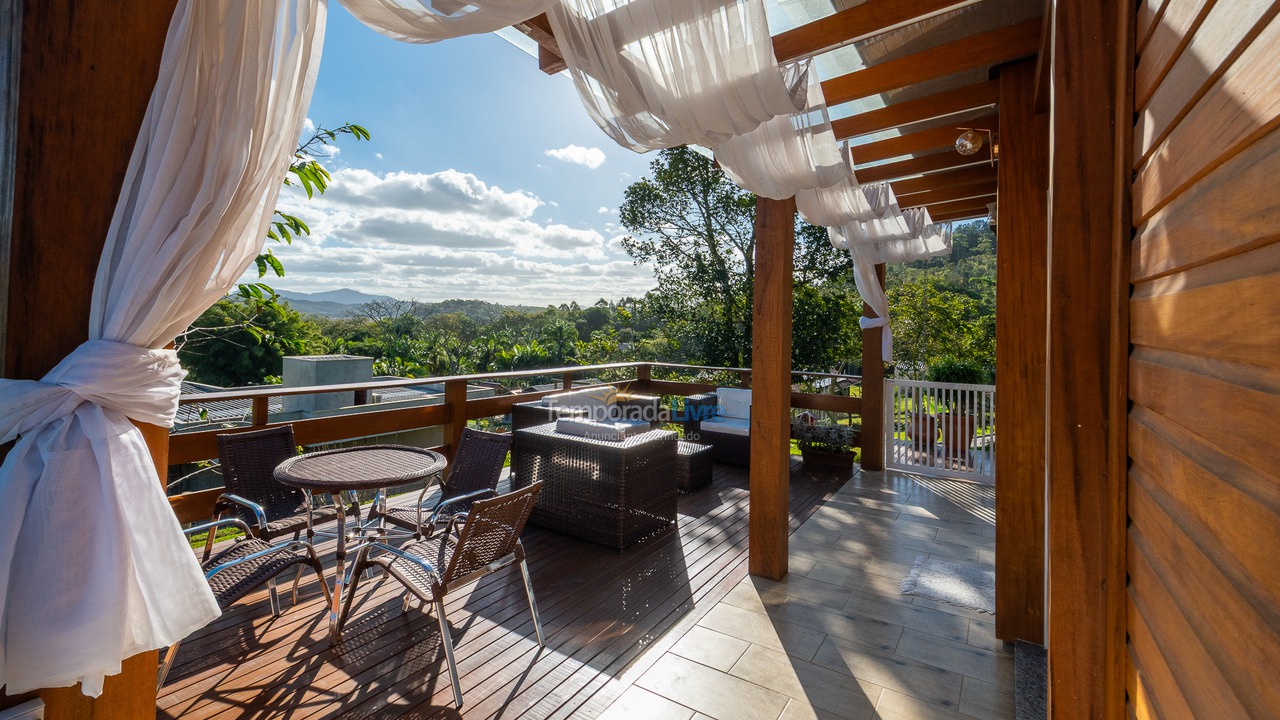 House for vacation rental in Balneário Piçarras (Balneário Piçarras)