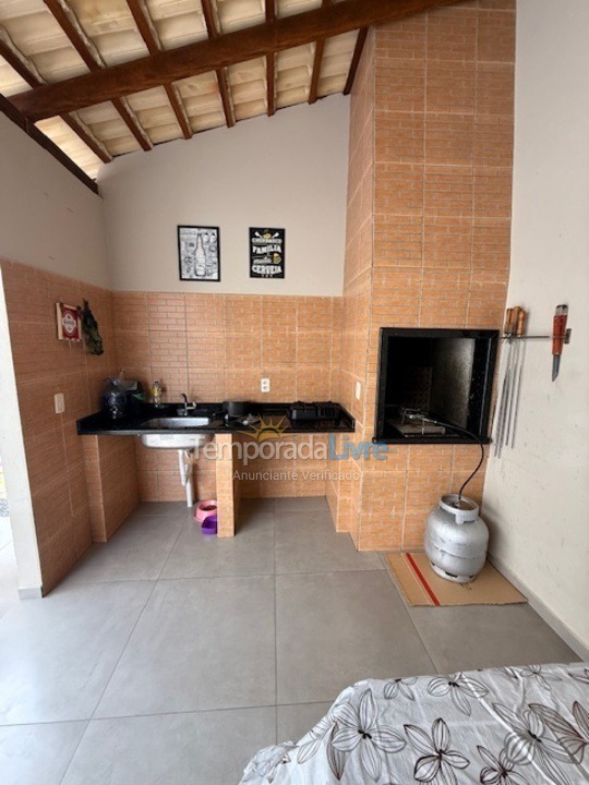 Casa para aluguel de temporada em São Francisco do Sul (Enseada)