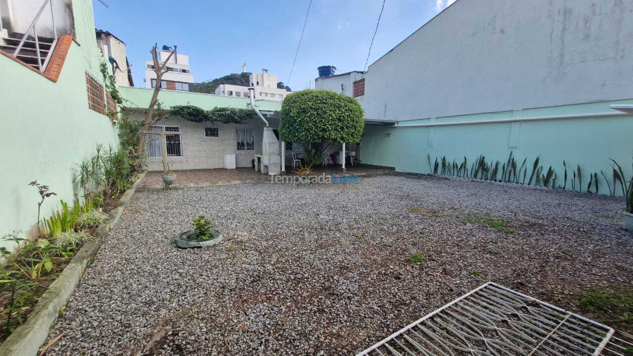 Casa para alquiler de vacaciones em Balneário Camboriú (Nações)