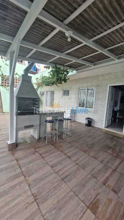 Casa para alquiler de vacaciones em Balneário Camboriú (Nações)