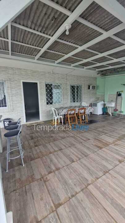 Casa para alquiler de vacaciones em Balneário Camboriú (Nações)