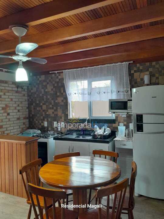 Apartamento para alquiler de vacaciones em Bombinhas (Mariscal)