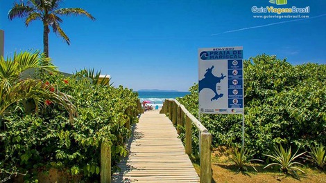 Dúplex para 6 a 8 personas en playa Mariscal