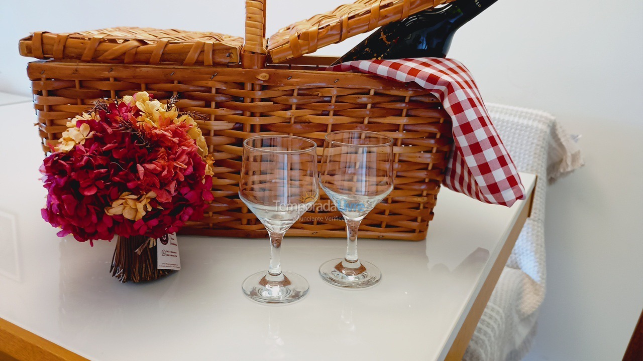 Apartamento para aluguel de temporada em Canela (Centro)