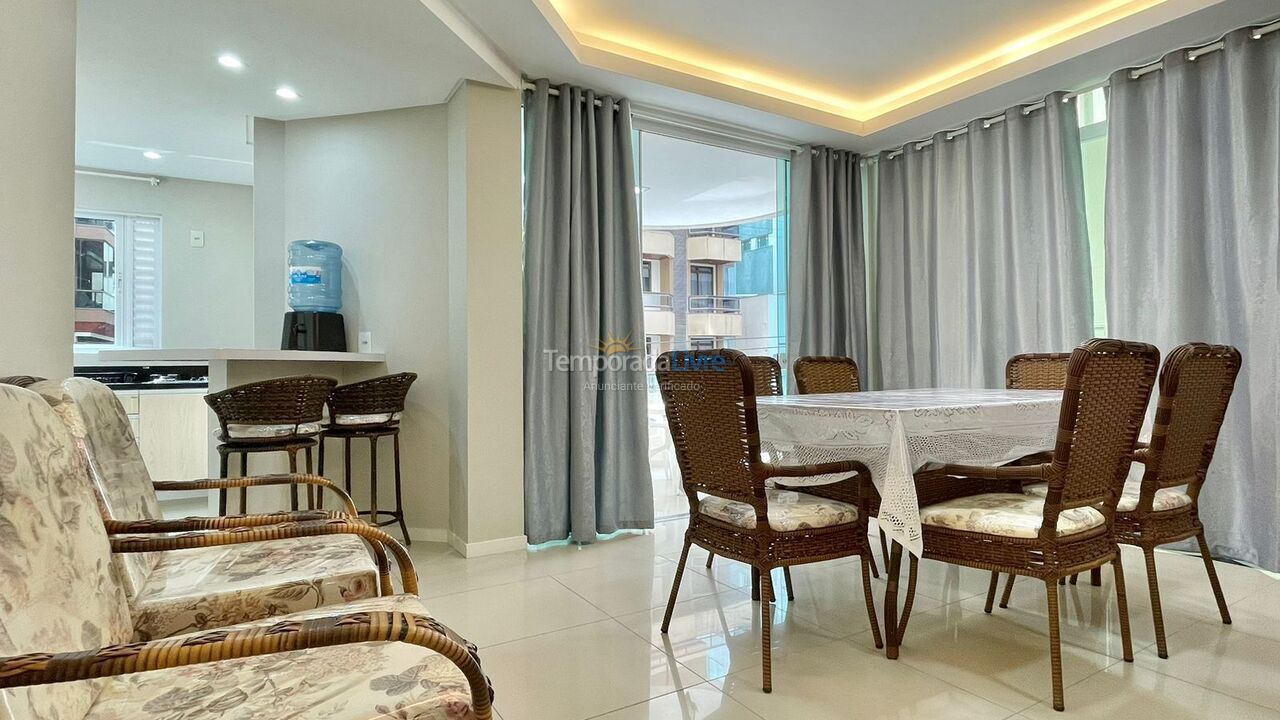 Casa para alquiler de vacaciones em Itapema (Meia Praia)