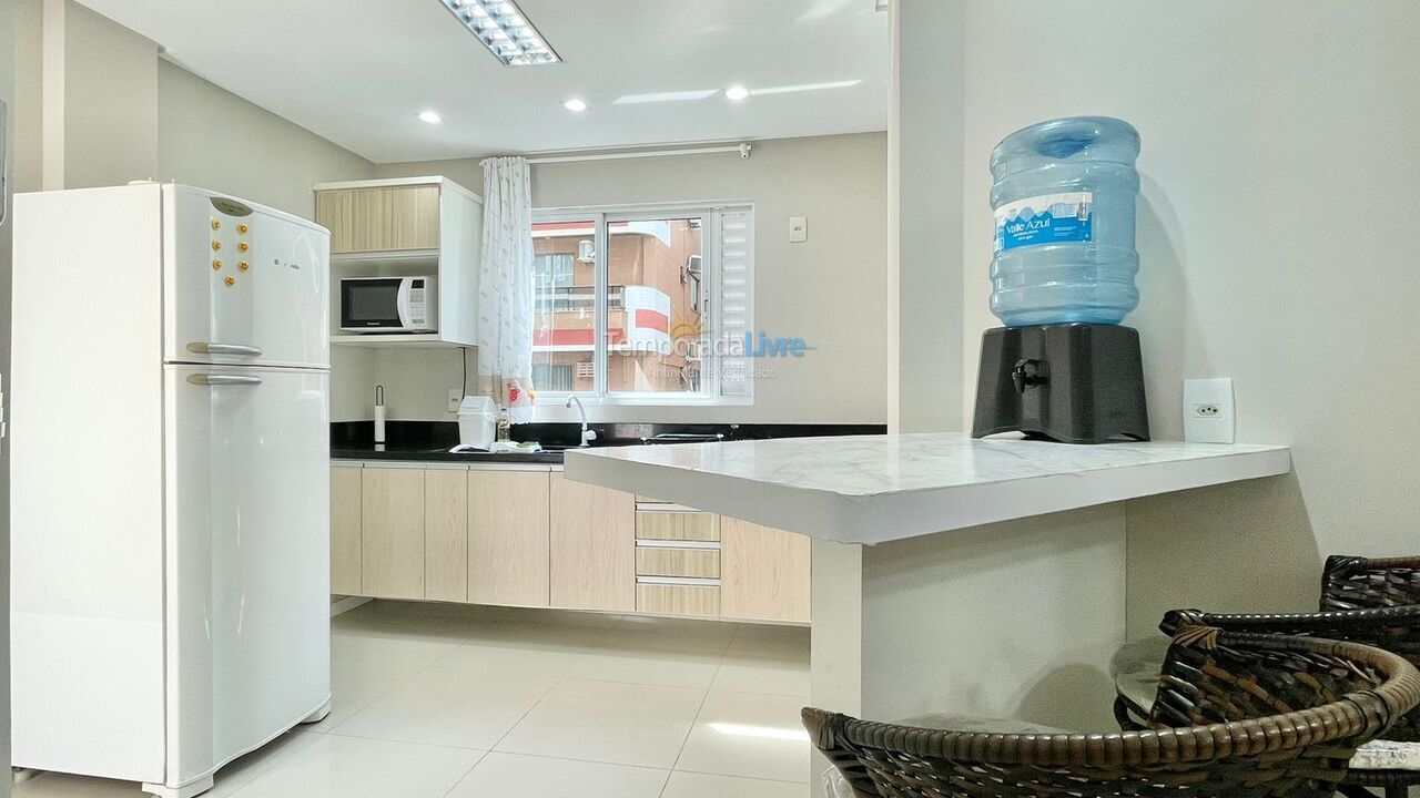 Casa para alquiler de vacaciones em Itapema (Meia Praia)