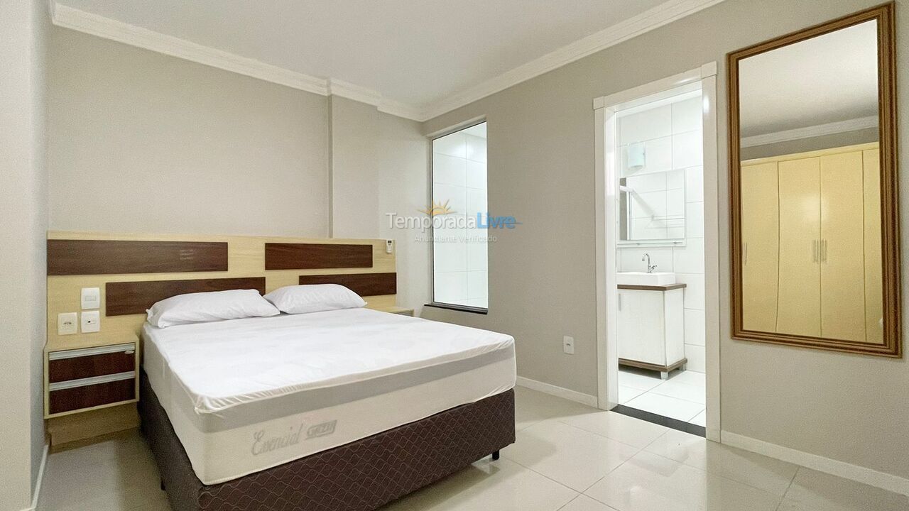 Casa para alquiler de vacaciones em Itapema (Meia Praia)