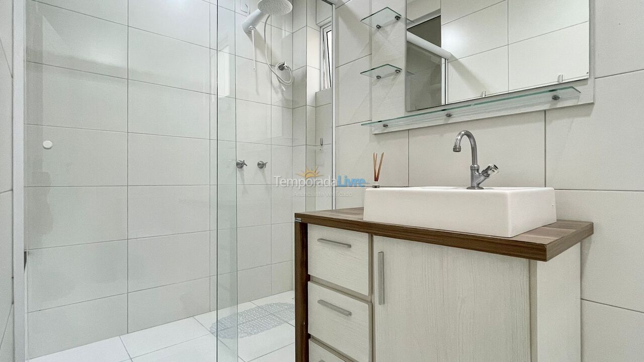 Casa para alquiler de vacaciones em Itapema (Meia Praia)