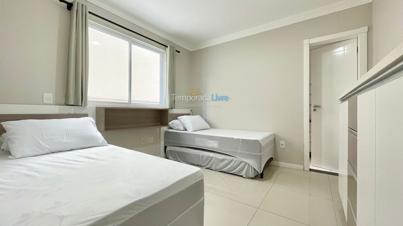 Casa para alquiler de vacaciones em Itapema (Meia Praia)