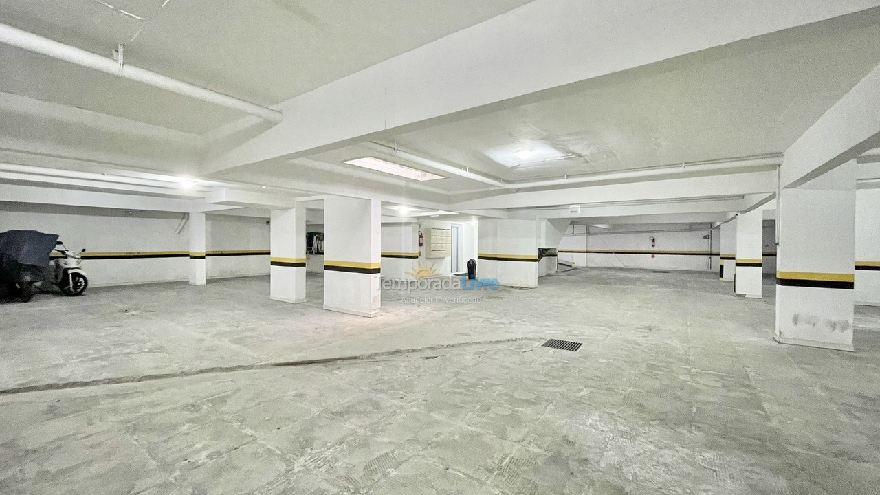 Apartamento para alquiler de vacaciones em Itapema (Meia Praia)