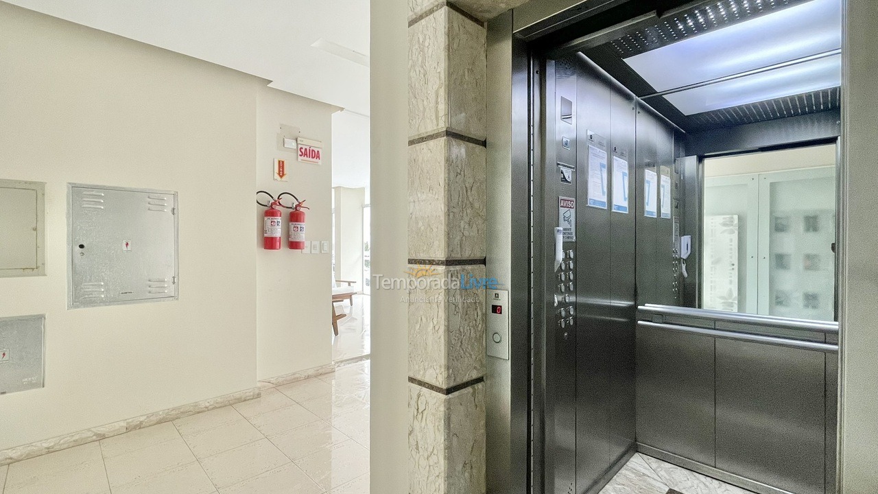 Apartamento para alquiler de vacaciones em Itapema (Meia Praia)