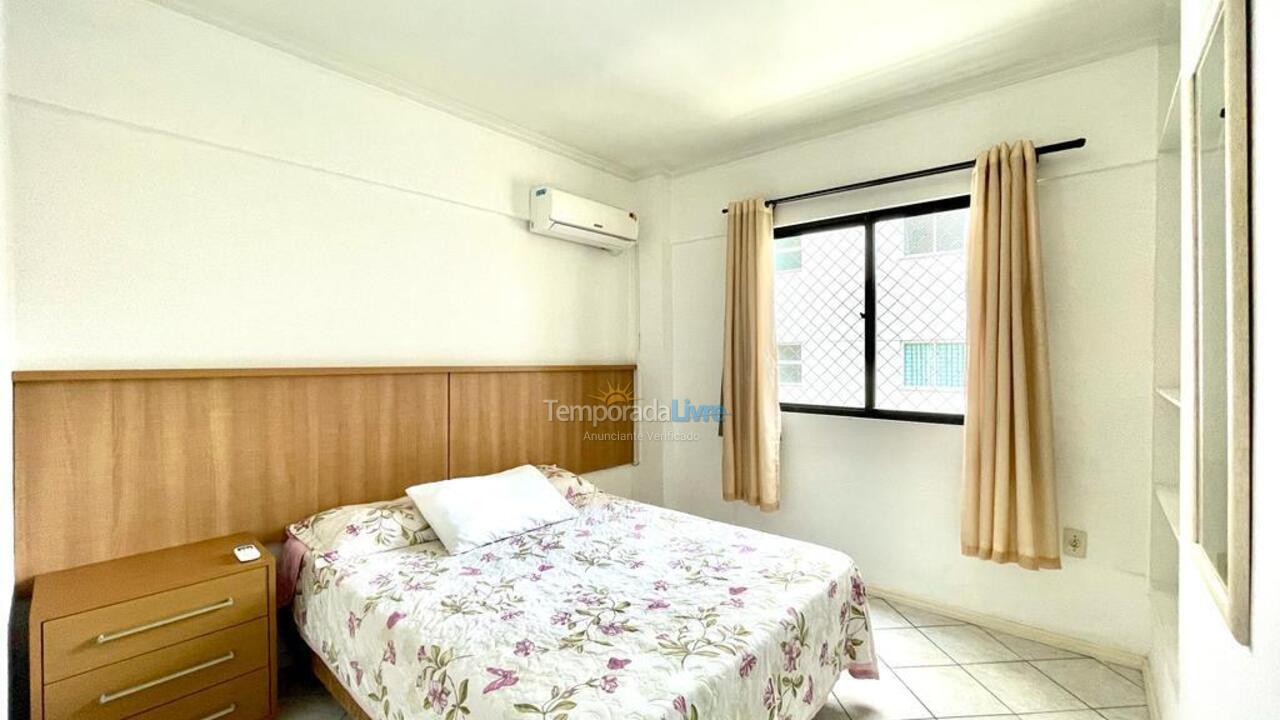 Apartamento para alquiler de vacaciones em Itapema (Meia Praia)