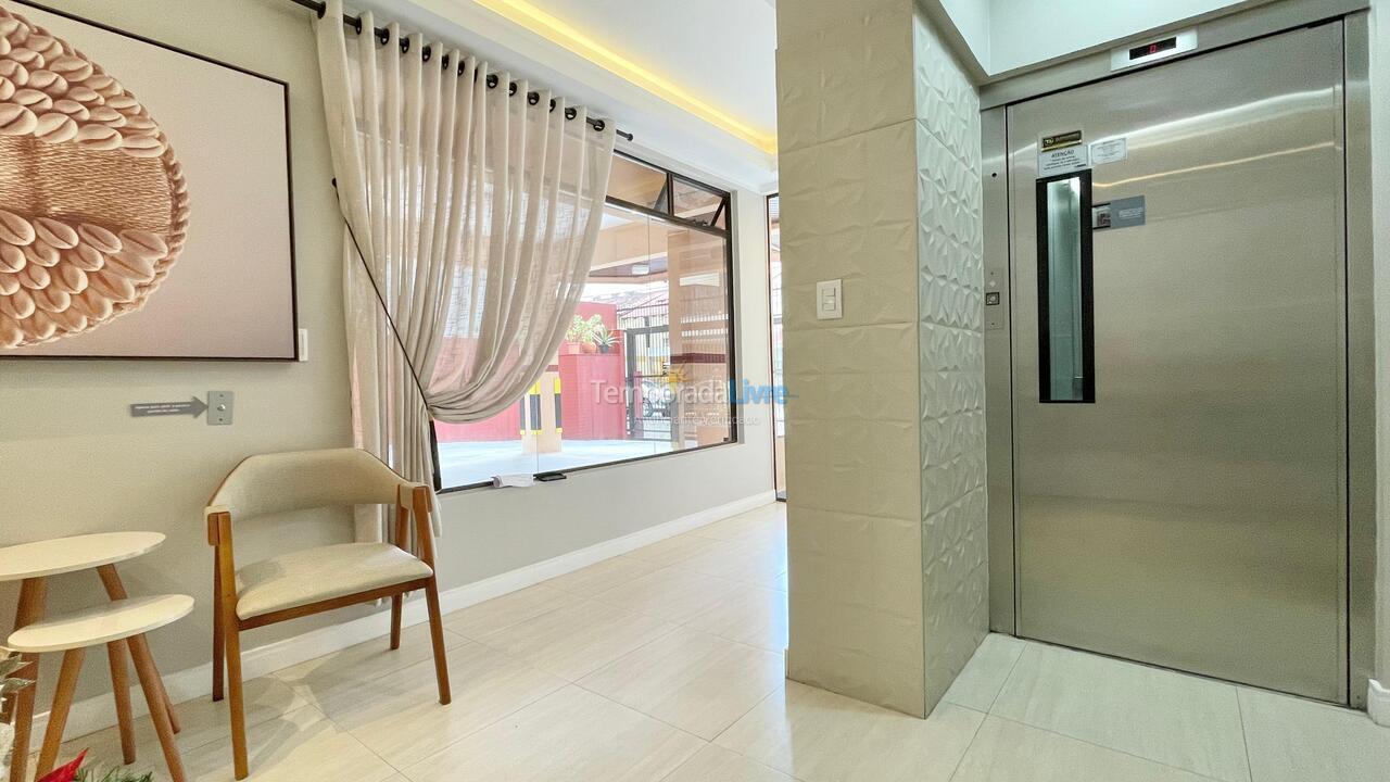 Apartamento para alquiler de vacaciones em Itapema (Meia Praia)