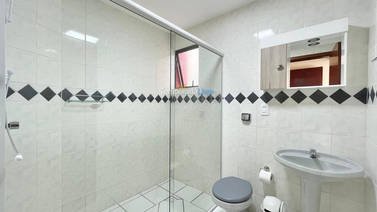 Apartamento para alquiler de vacaciones em Itapema (Meia Praia)