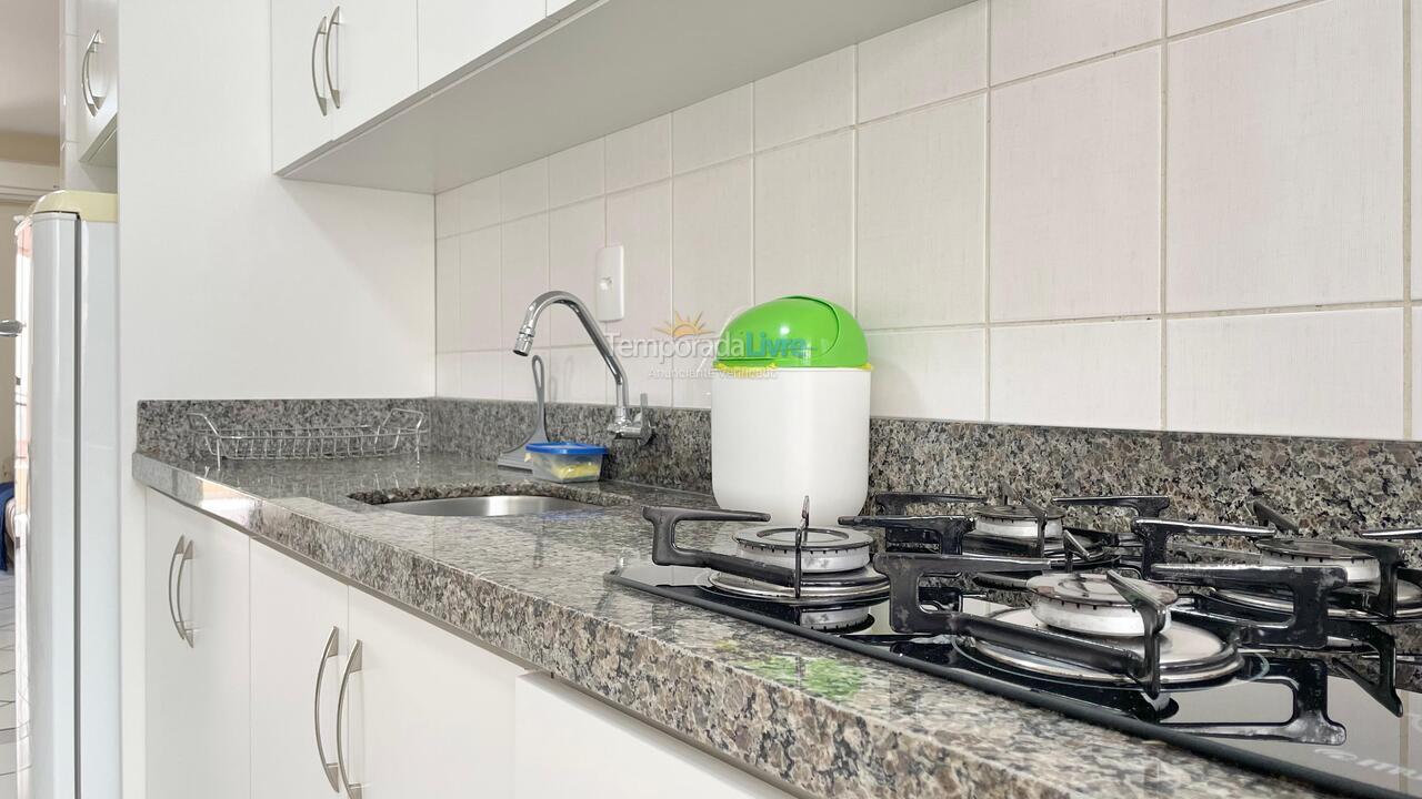 Apartamento para alquiler de vacaciones em Itapema (Meia Praia)