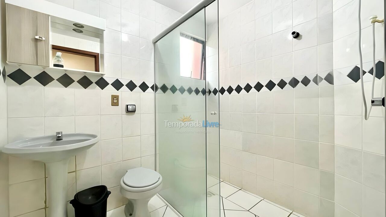 Apartamento para alquiler de vacaciones em Itapema (Meia Praia)