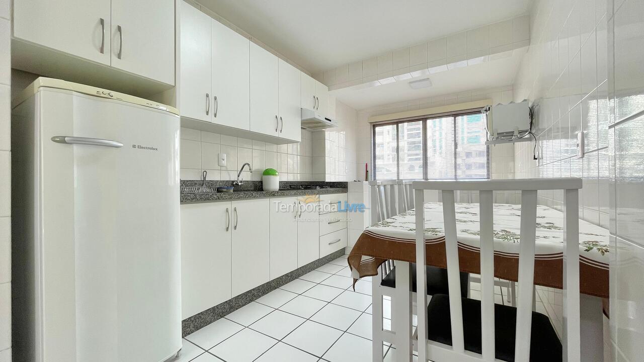 Apartamento para alquiler de vacaciones em Itapema (Meia Praia)