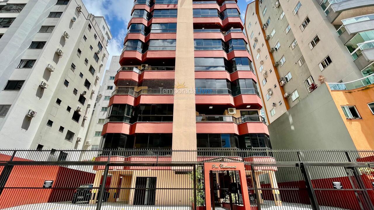 Apartamento para alquiler de vacaciones em Itapema (Meia Praia)