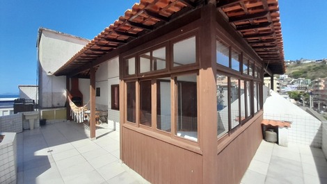 Duplex na Prainha – Arraial do Cabo com Conforto e Vista