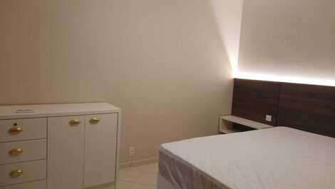 Excelente sobrado para temporada