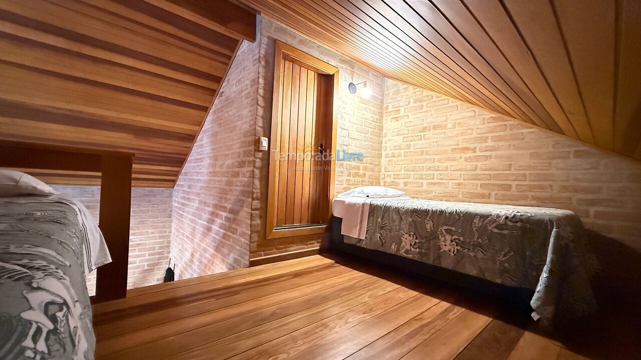 Casa para alquiler de vacaciones em Gonçalves (São Sebastião)