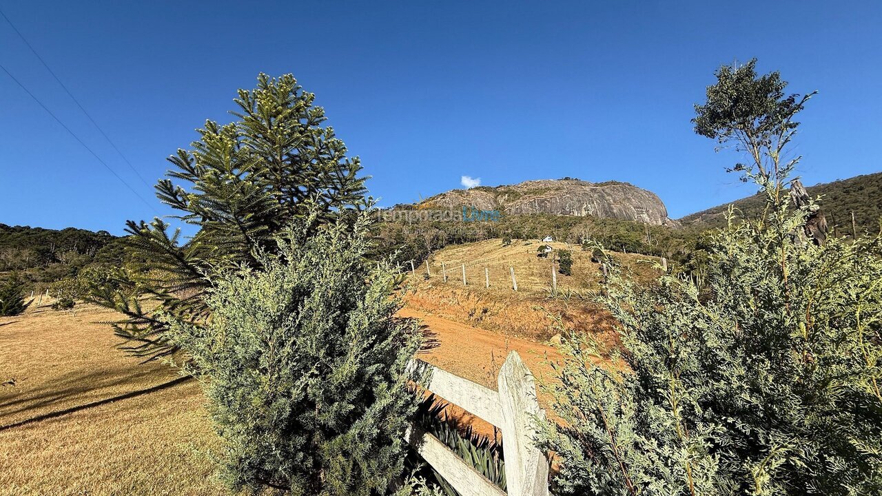 Casa para alquiler de vacaciones em Gonçalves (São Sebastião)