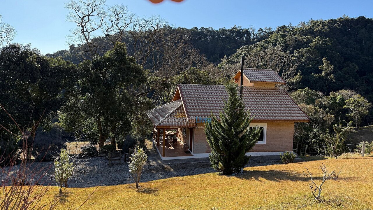 Casa para alquiler de vacaciones em Gonçalves (São Sebastião)