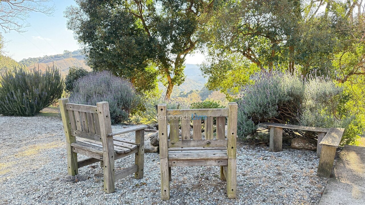 Casa para alquiler de vacaciones em Gonçalves (São Sebastião)