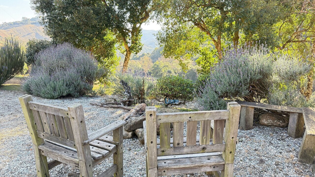 Casa para alquiler de vacaciones em Gonçalves (São Sebastião)