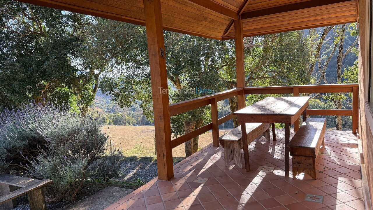 Casa para alquiler de vacaciones em Gonçalves (São Sebastião)