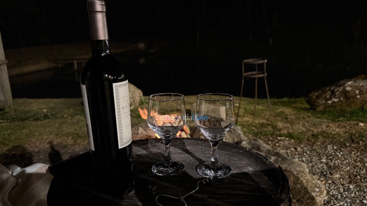 Casa para alquiler de vacaciones em Gonçalves (São Sebastião)