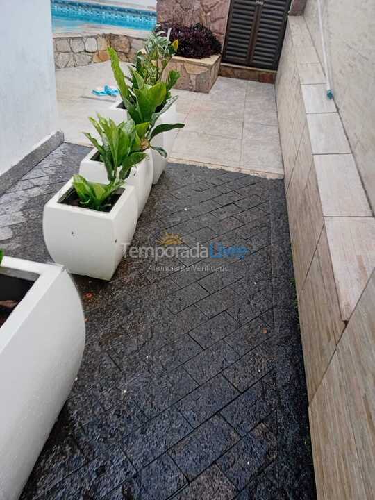 Casa para alquiler de vacaciones em Bertioga (Maitinga)